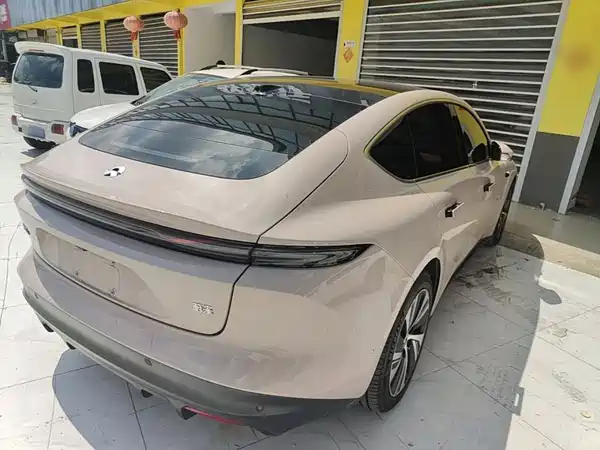 NIO ET5 2024