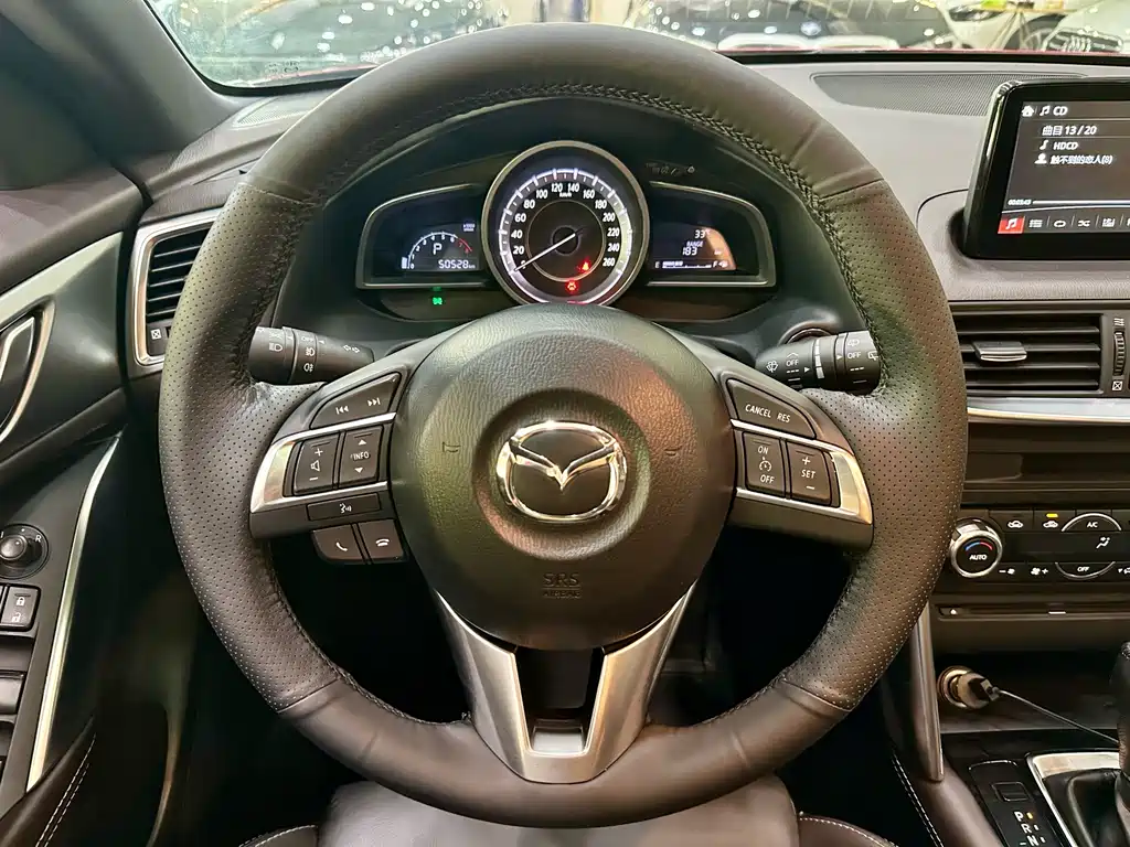 Mazda CX-4 2016 — фото 13
