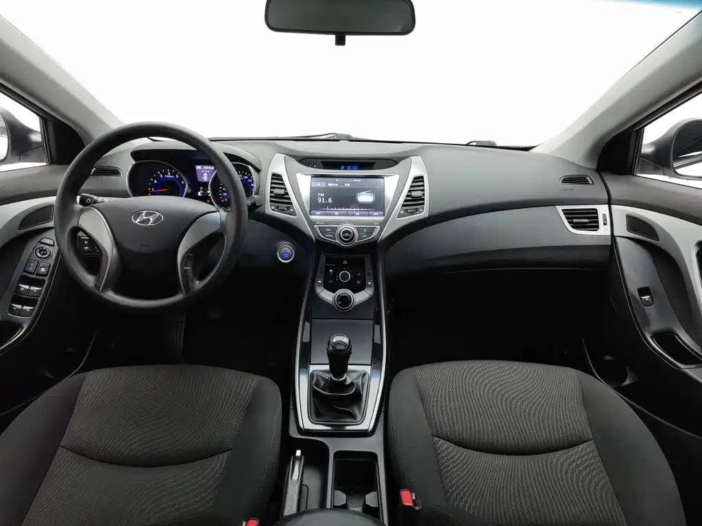 Hyundai Elantra 2017