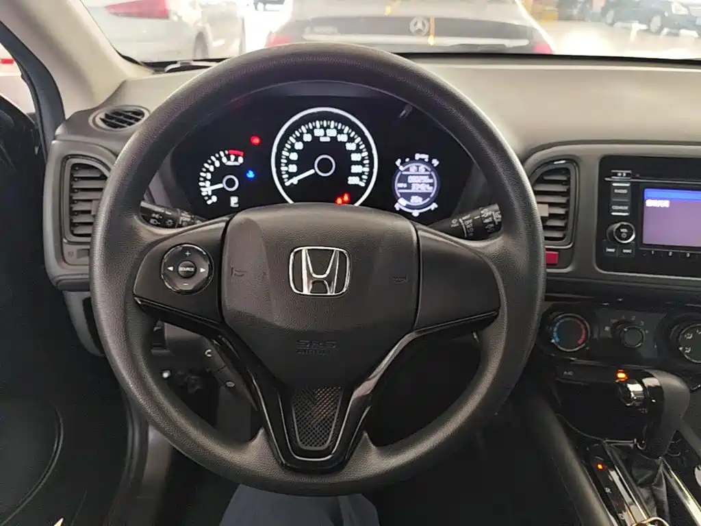 Honda Vezel 2017 — фото 11