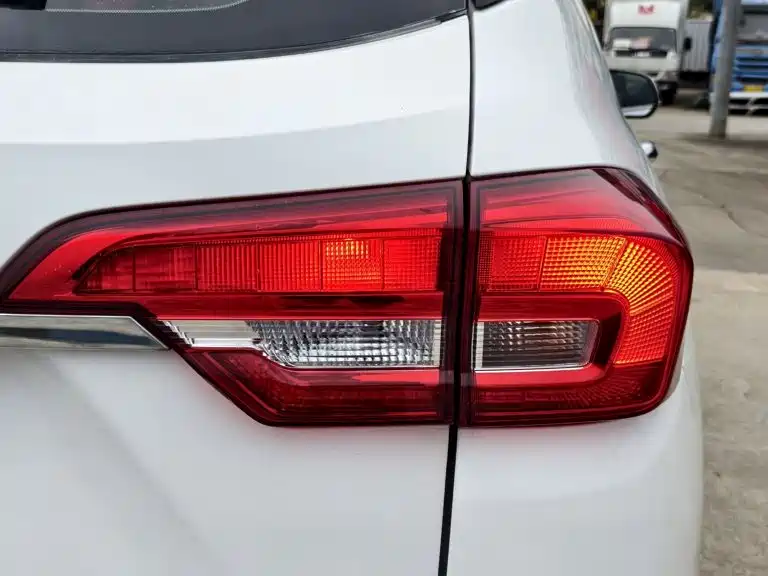 Haval M6 2018 — фото 25