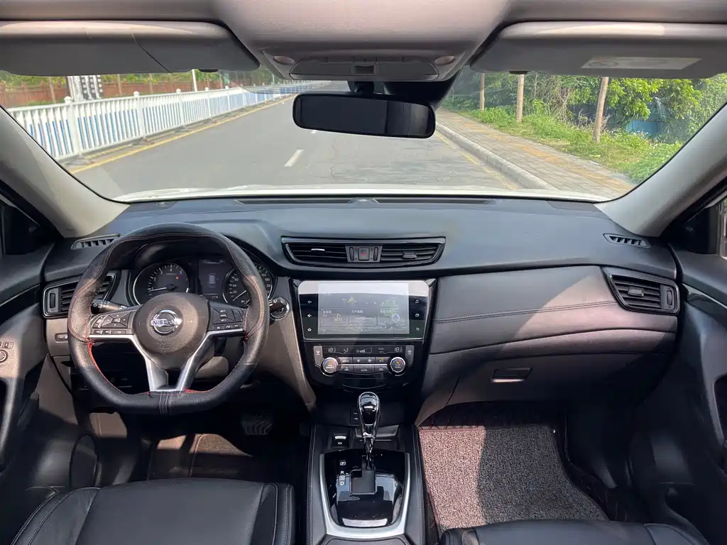 Nissan X-Trail 2020 — фото 15