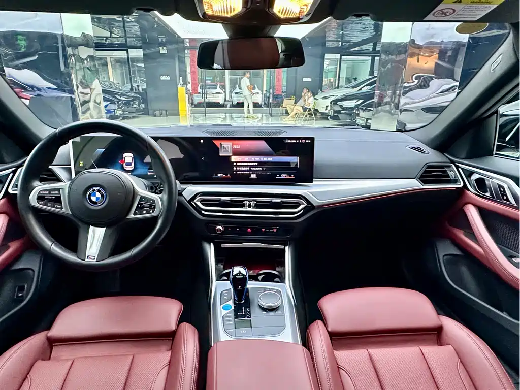 BMW i4 2026 — фото 16