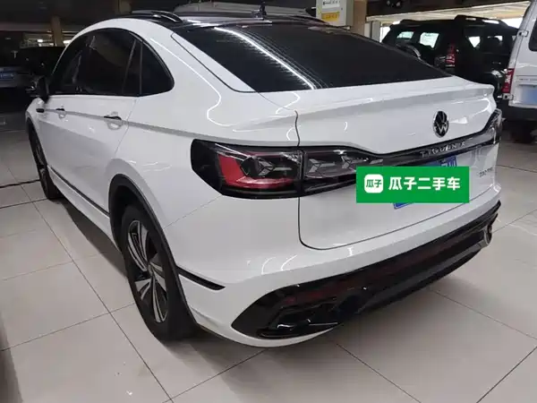 Volkswagen Tiguanx 2023