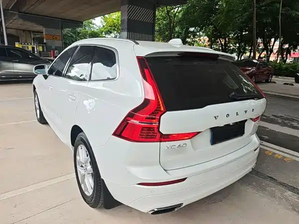 Volvo XC60 2019