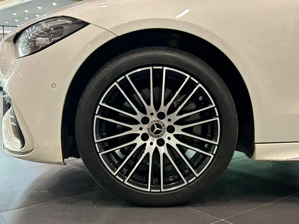 Mercedes-Benz C-Class 2023 — фото 28