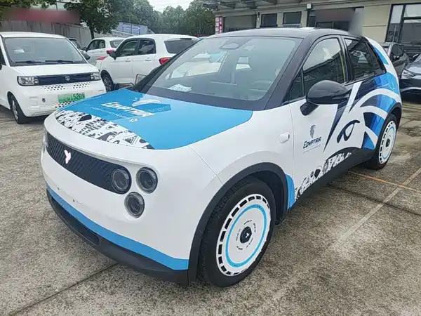 Firefly Firefly 2025