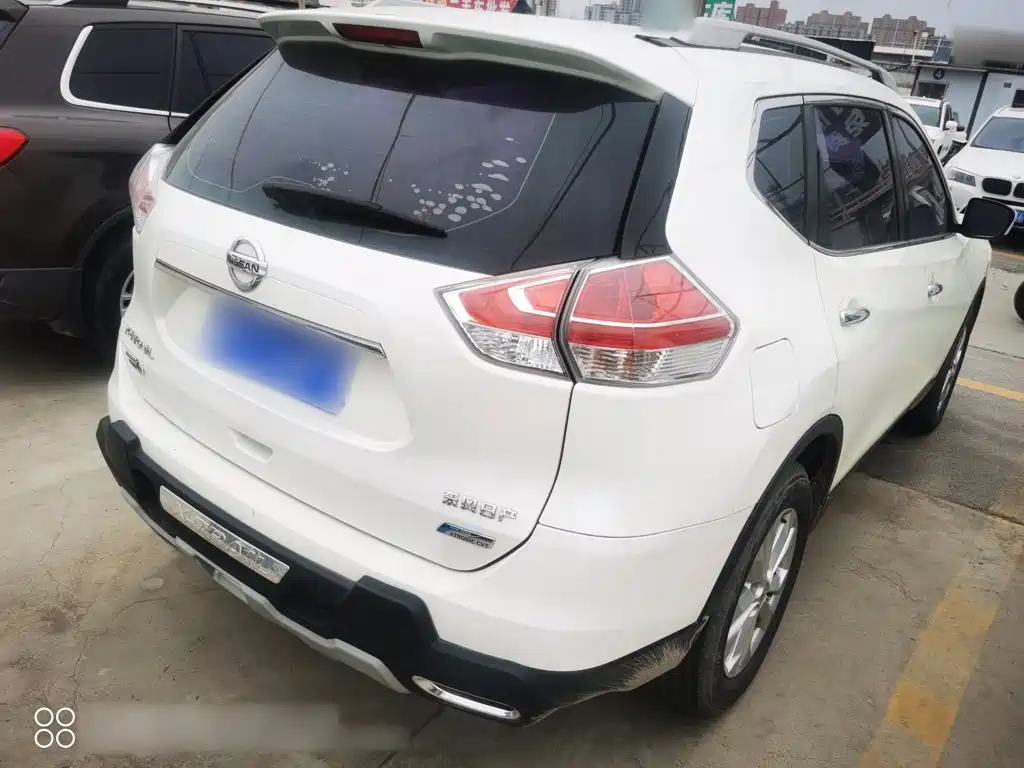 Nissan X-Trail 2016