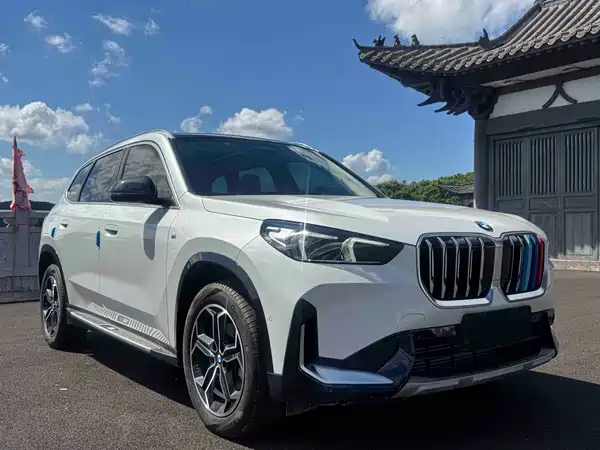 BMW X1 2023