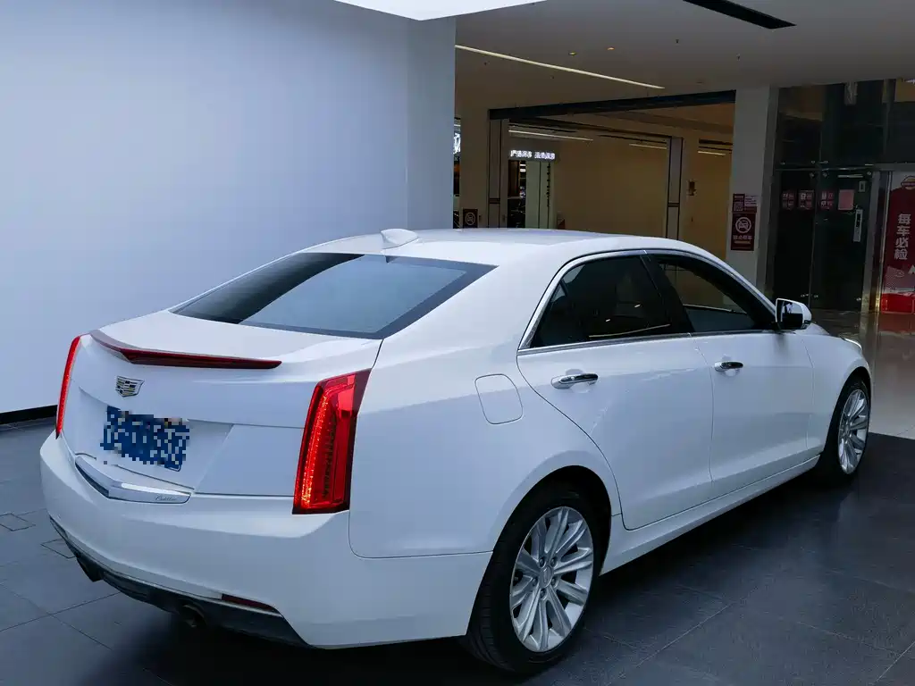 Cadillac ATS-L 2017 — фото 13