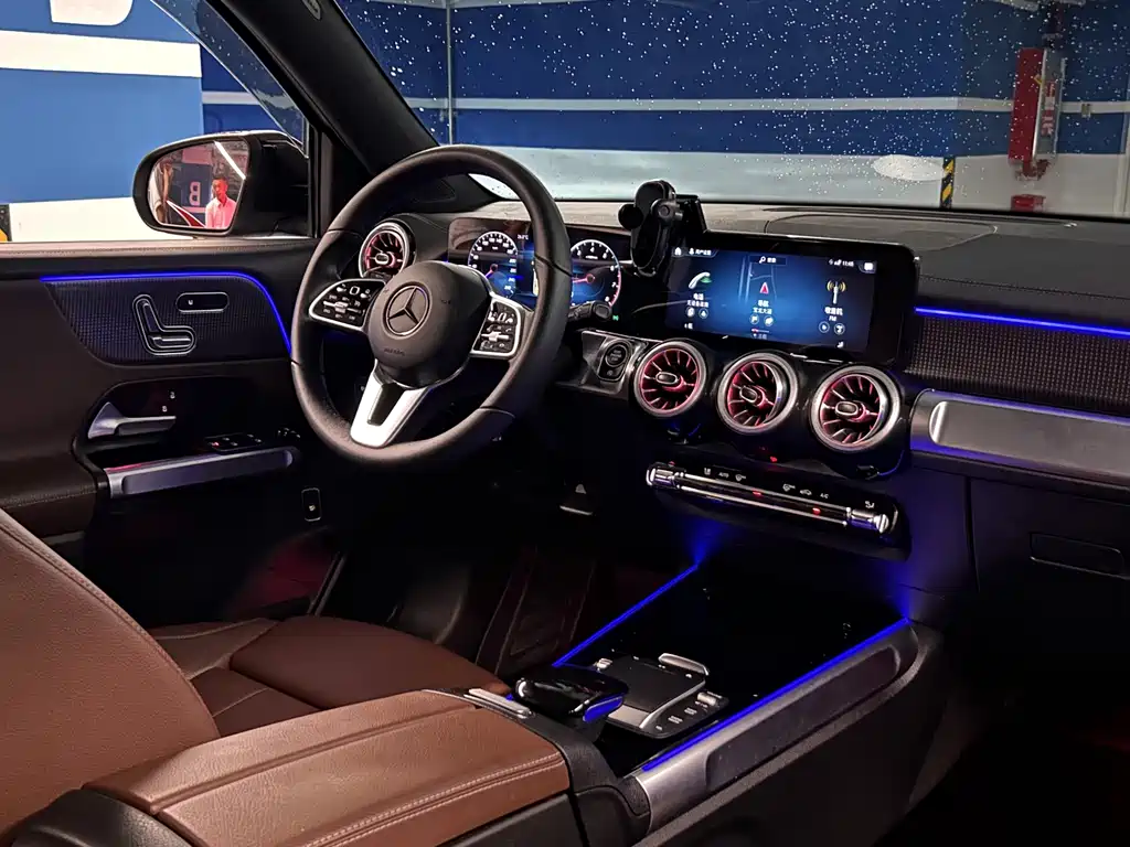 Mercedes-Benz GLB 2022 — фото 11