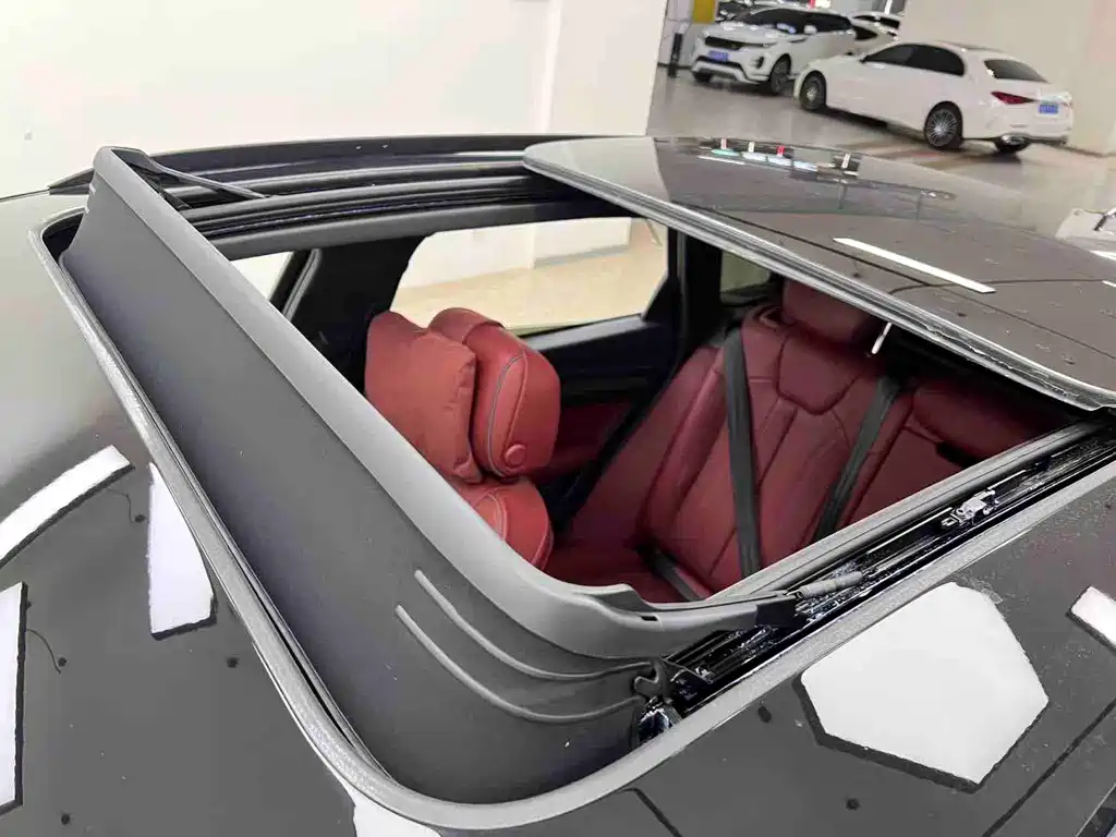 Audi Q5L 2026 — фото 10