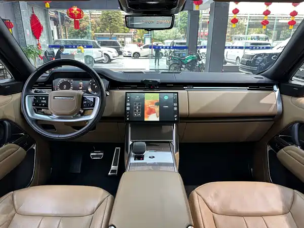 Land Rover Range Rover 2024