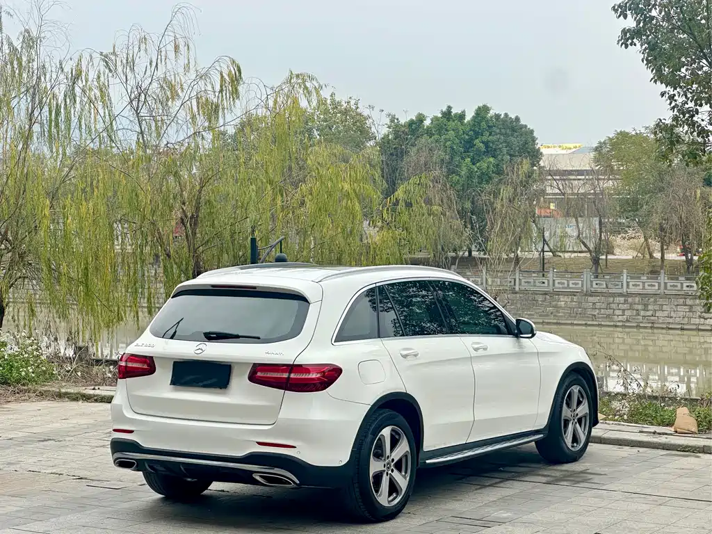 Mercedes-Benz GLC 2017
