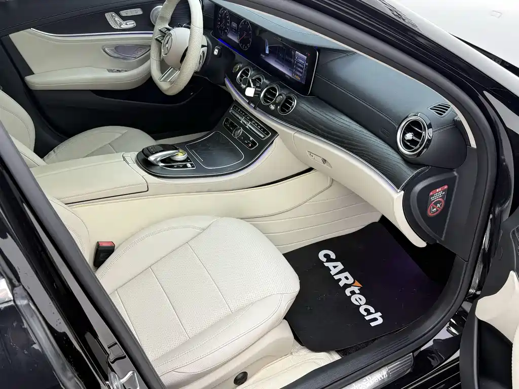 Mercedes-Benz E-Class 2017 — фото 20
