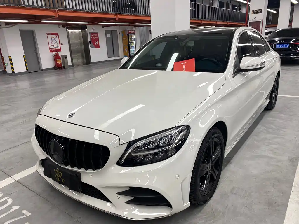 Mercedes-Benz C-Class 2019 — фото 16