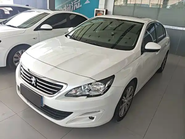 Peugeot 408 2015