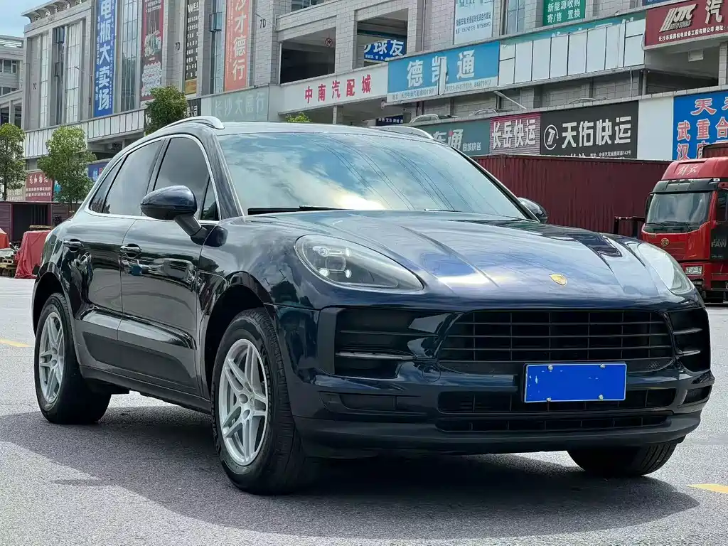 Porsche Macan 2020 — фото 3
