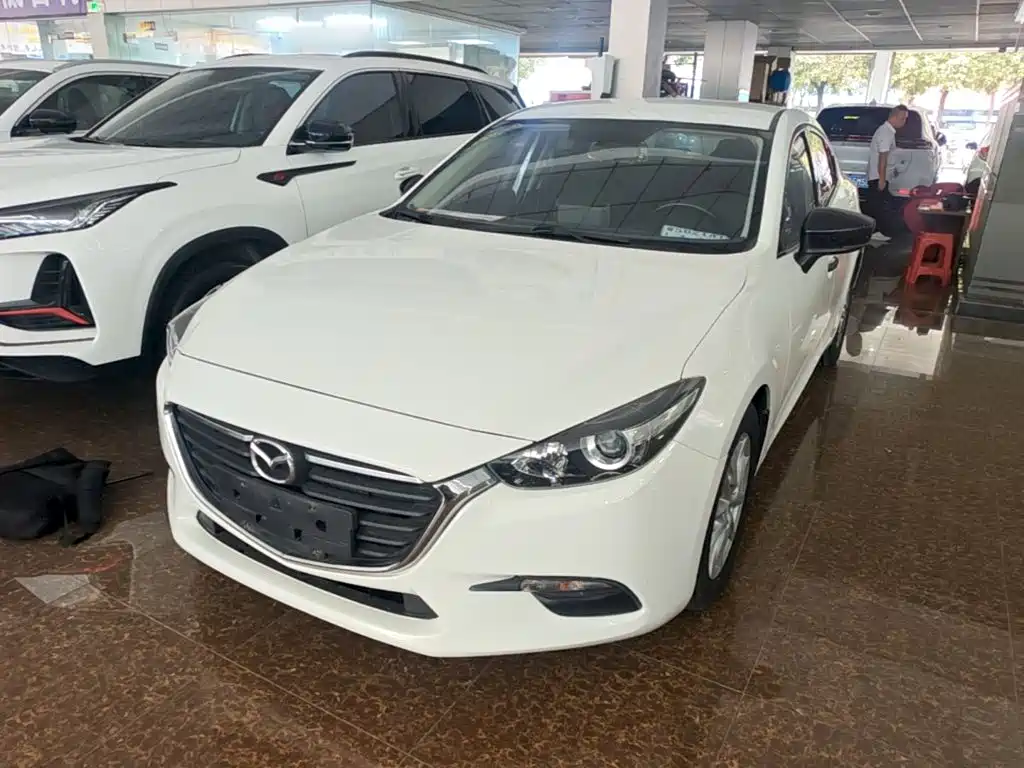 Mazda 3 Axela 2018