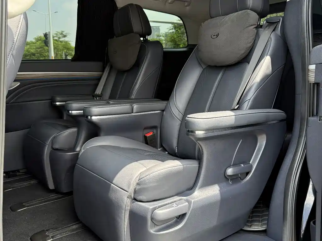 GAC Trumpchi M8 2023 — фото 7
