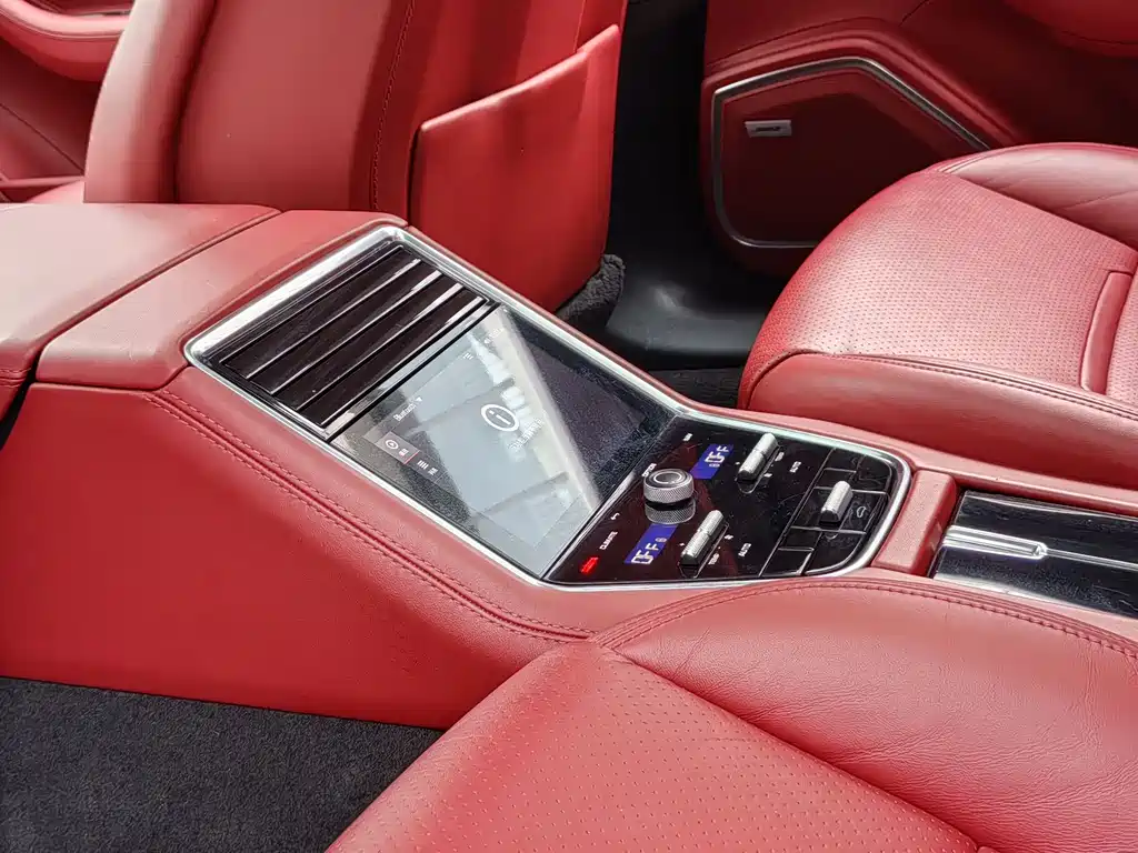 Porsche Panamera 2022 — фото 17