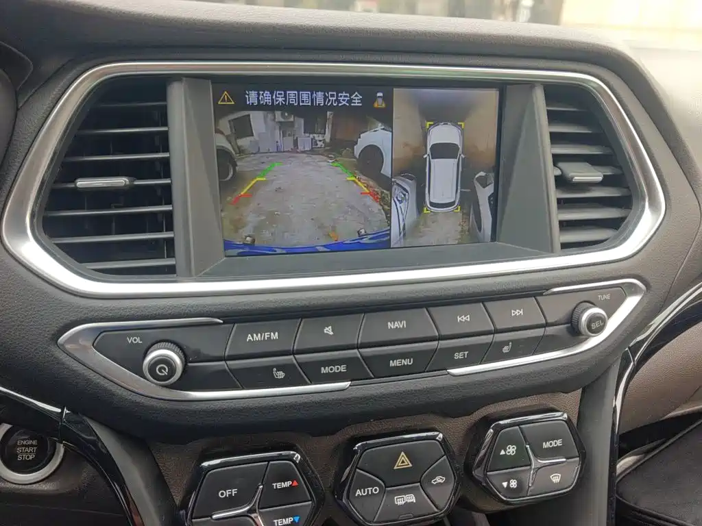 GAC Trumpchi GS4 2018 — фото 5