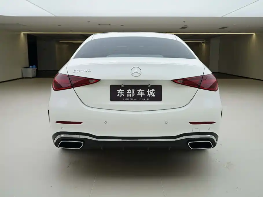 Mercedes-Benz C-Class 2024