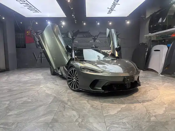 McLaren GT 2020