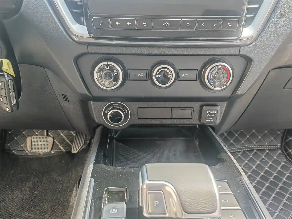 Isuzu Lingtuo 2026 — фото 11