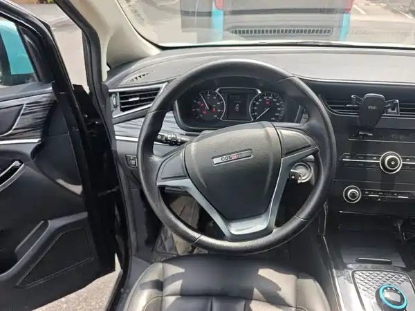 Changan Auchan Keshan EV 2022