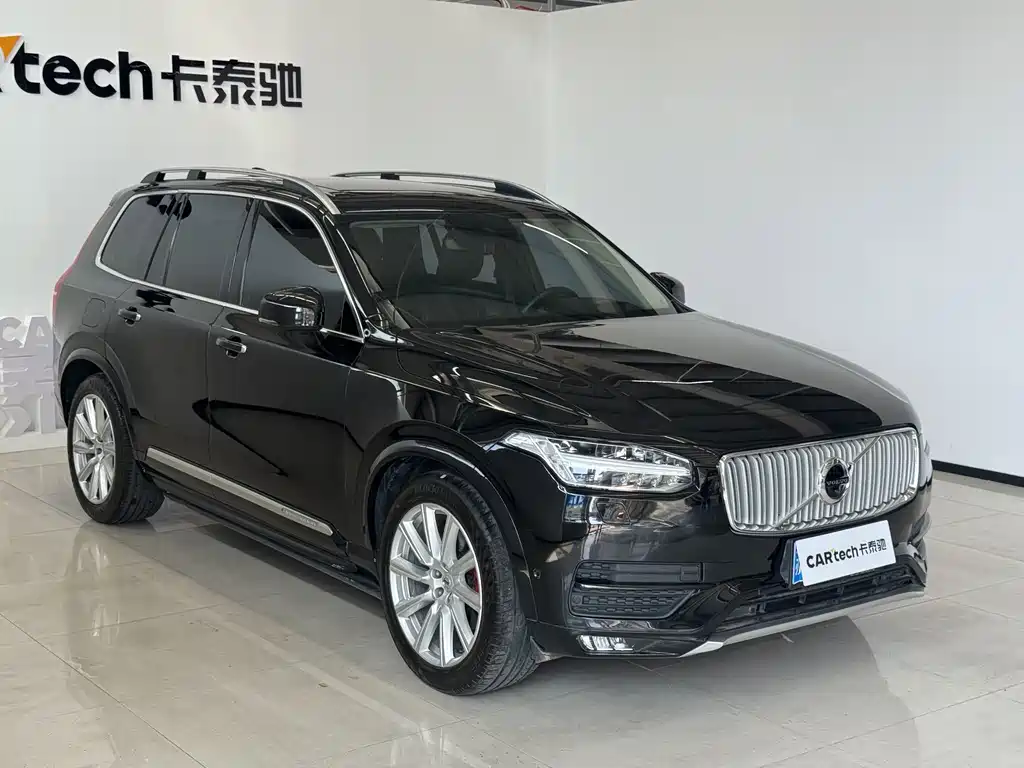 Volvo XC90 2018 — фото 3