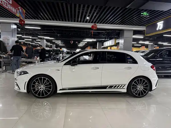 Mercedes-Benz A-Class AMG 2021