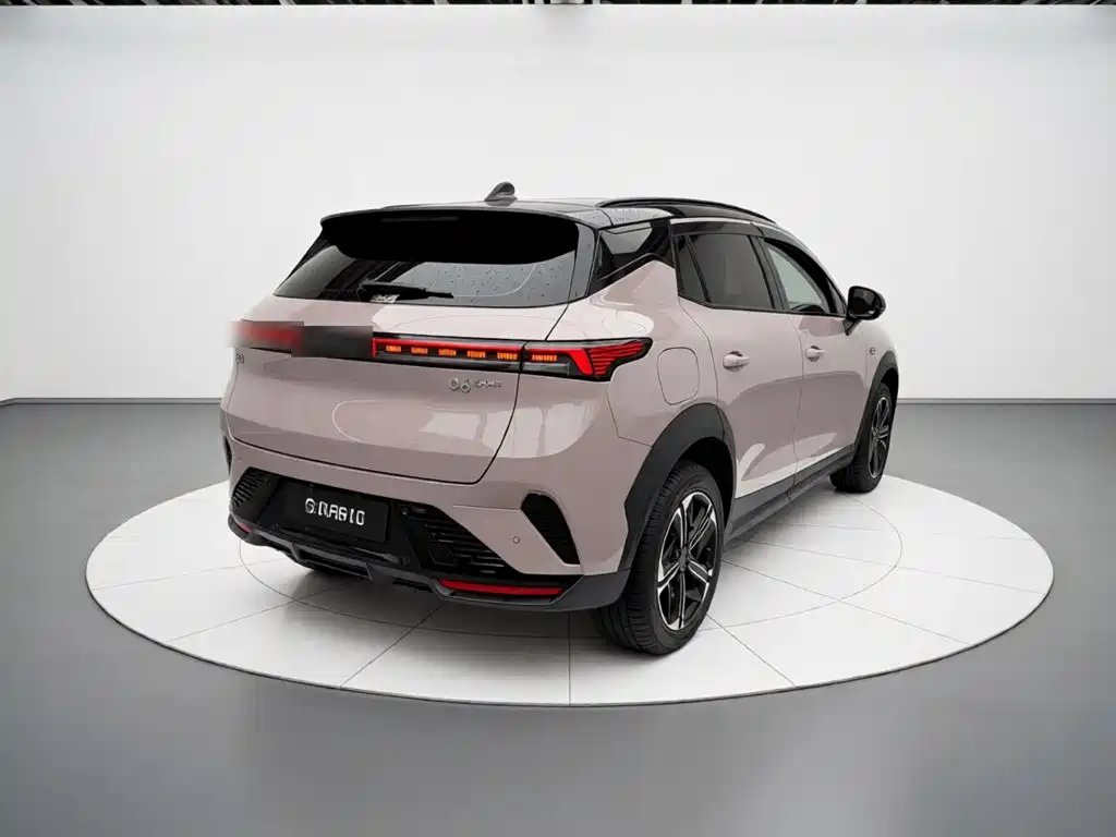 Lynk & Co 06 EM-P 2023 — фото 5