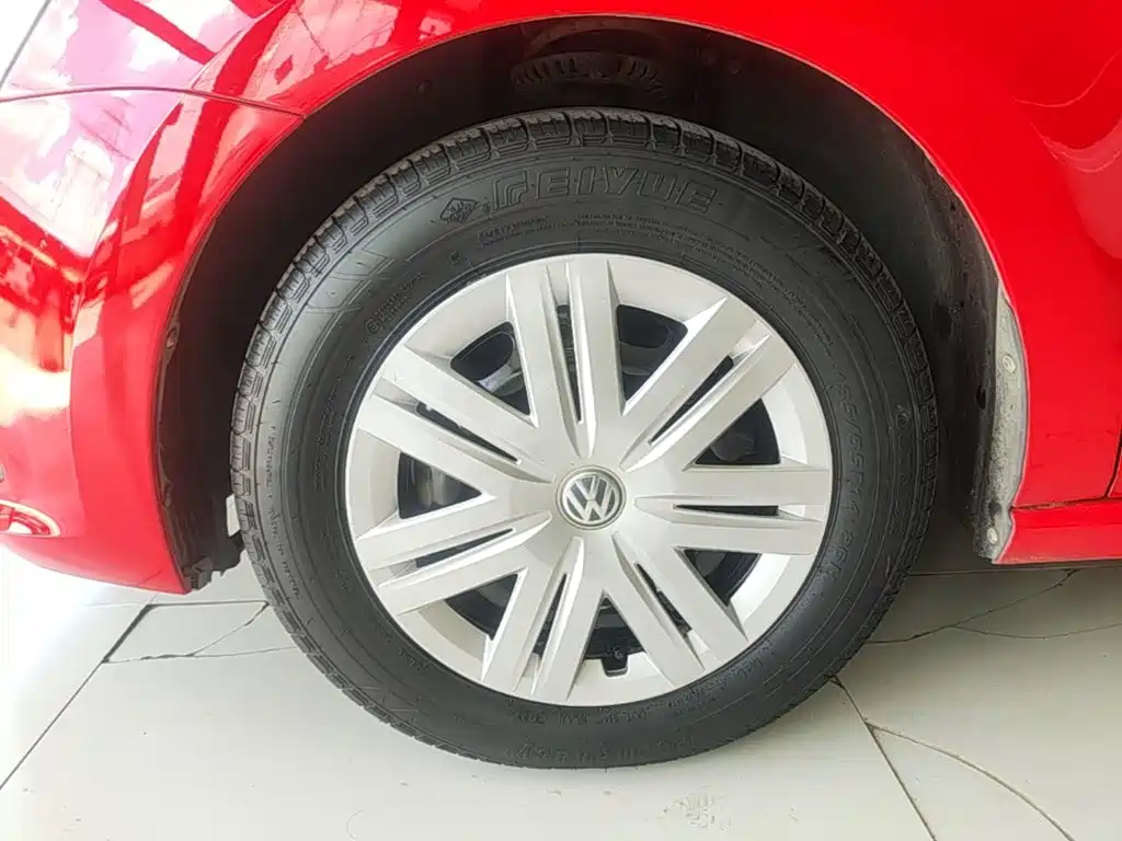Volkswagen Polo 2019 — фото 23