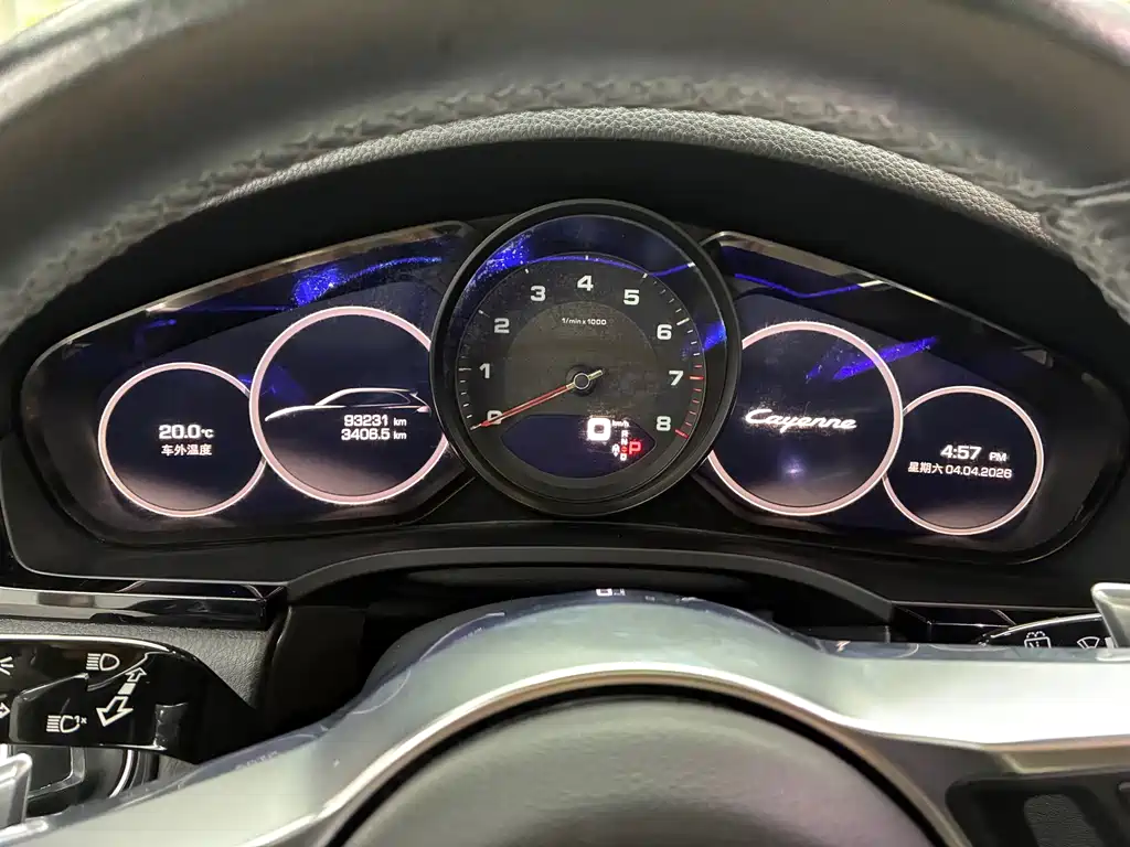 Porsche Cayenne 2018 — фото 12