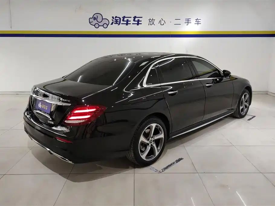 Mercedes-Benz E-Class 2020