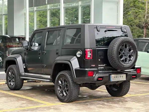 BAIC BJ40 2021