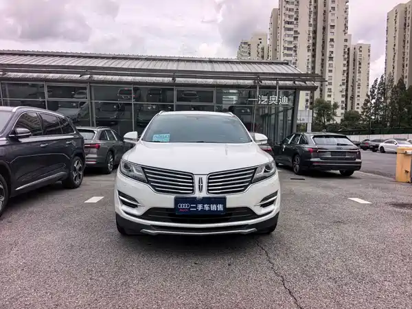 Lincoln MKC 2016