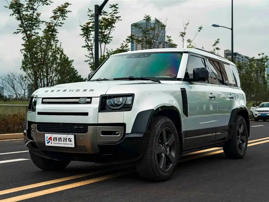 Land Rover Defender 2022 — фото 1