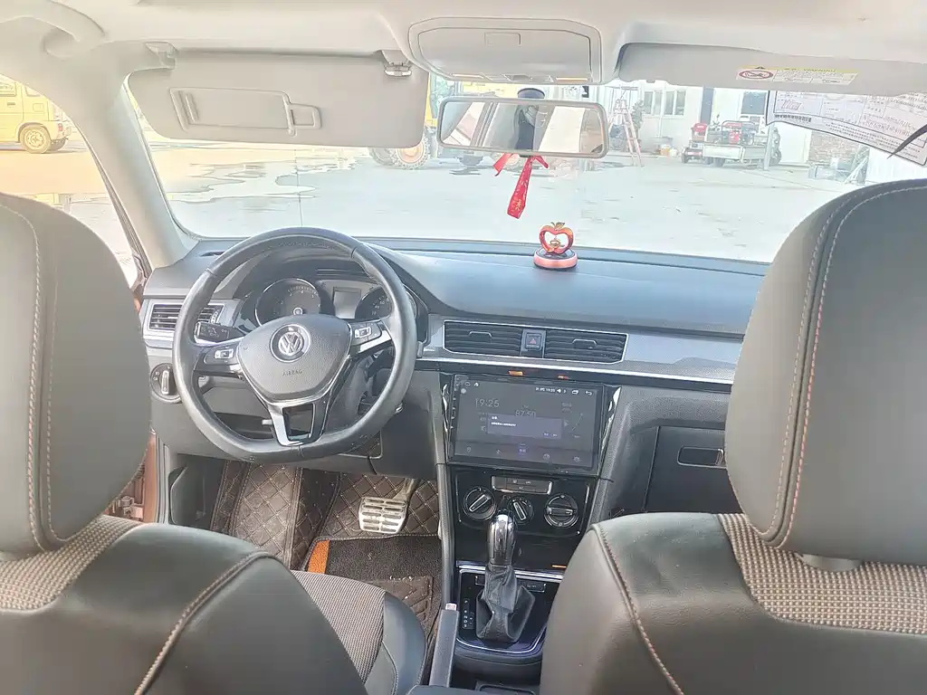 Volkswagen C-Trek 2018 — фото 11