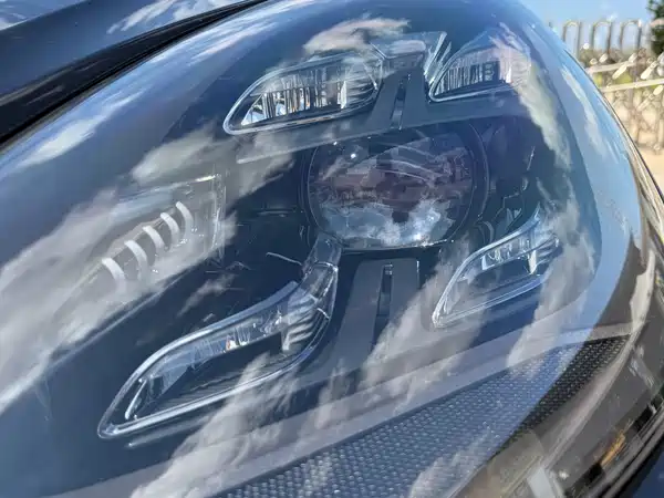 Porsche Cayenne 2023