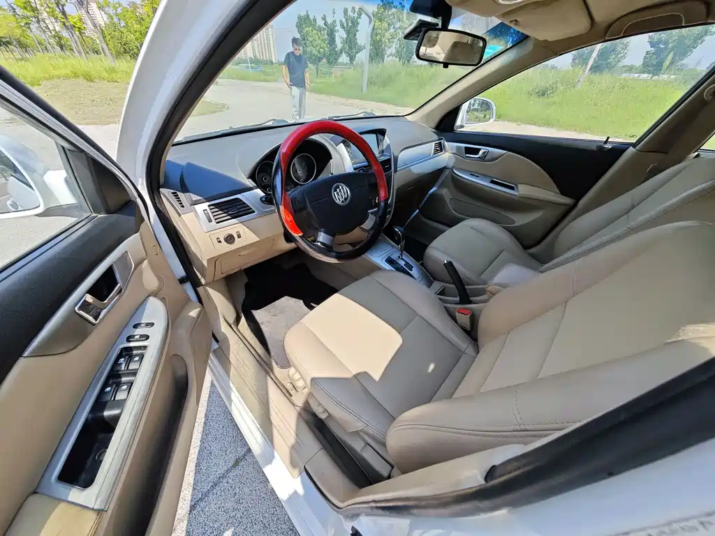 Buick Excelle 2014