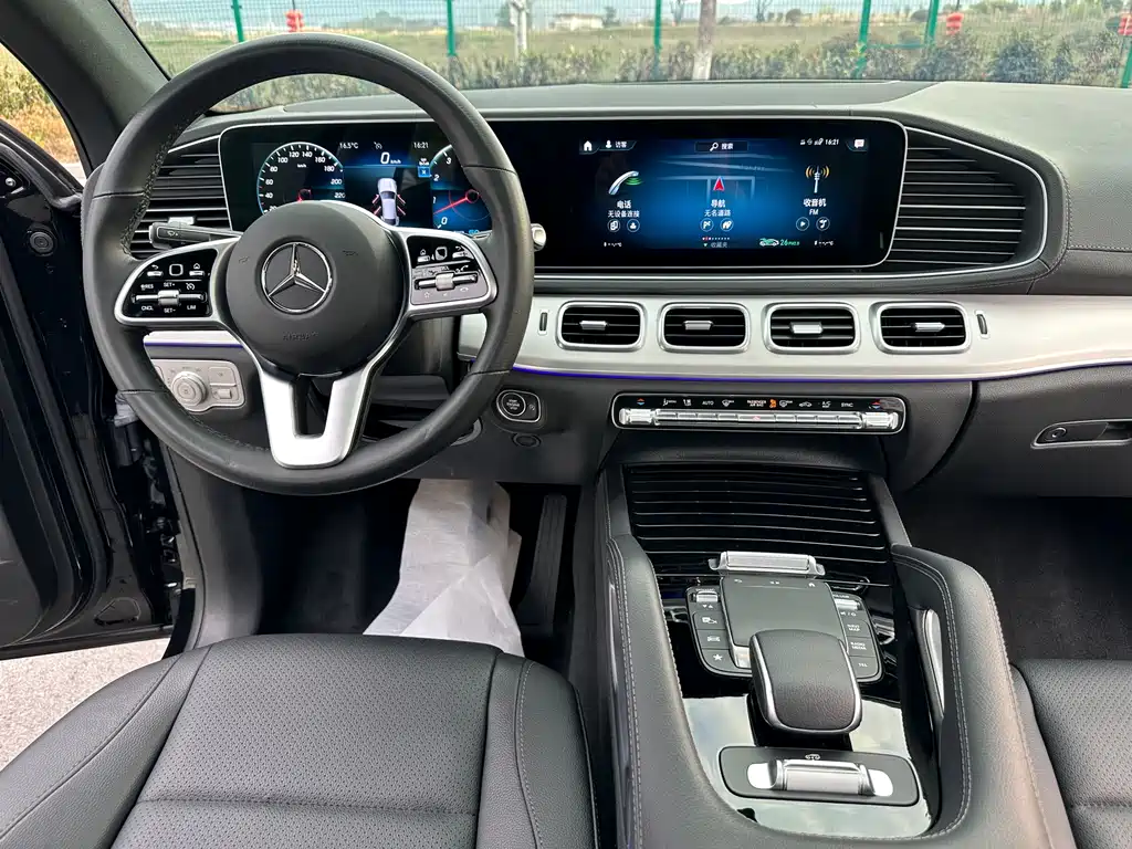 Mercedes-Benz GLE Coupe 2023 — фото 12