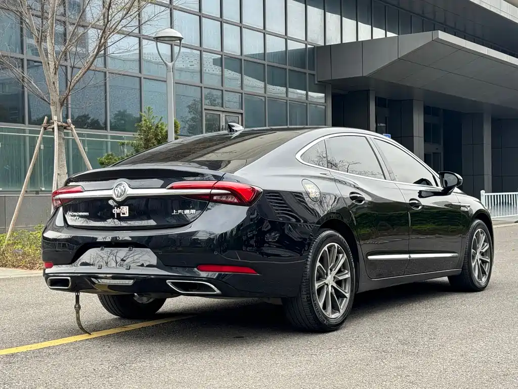 Buick LaCrosse 2020 — фото 16
