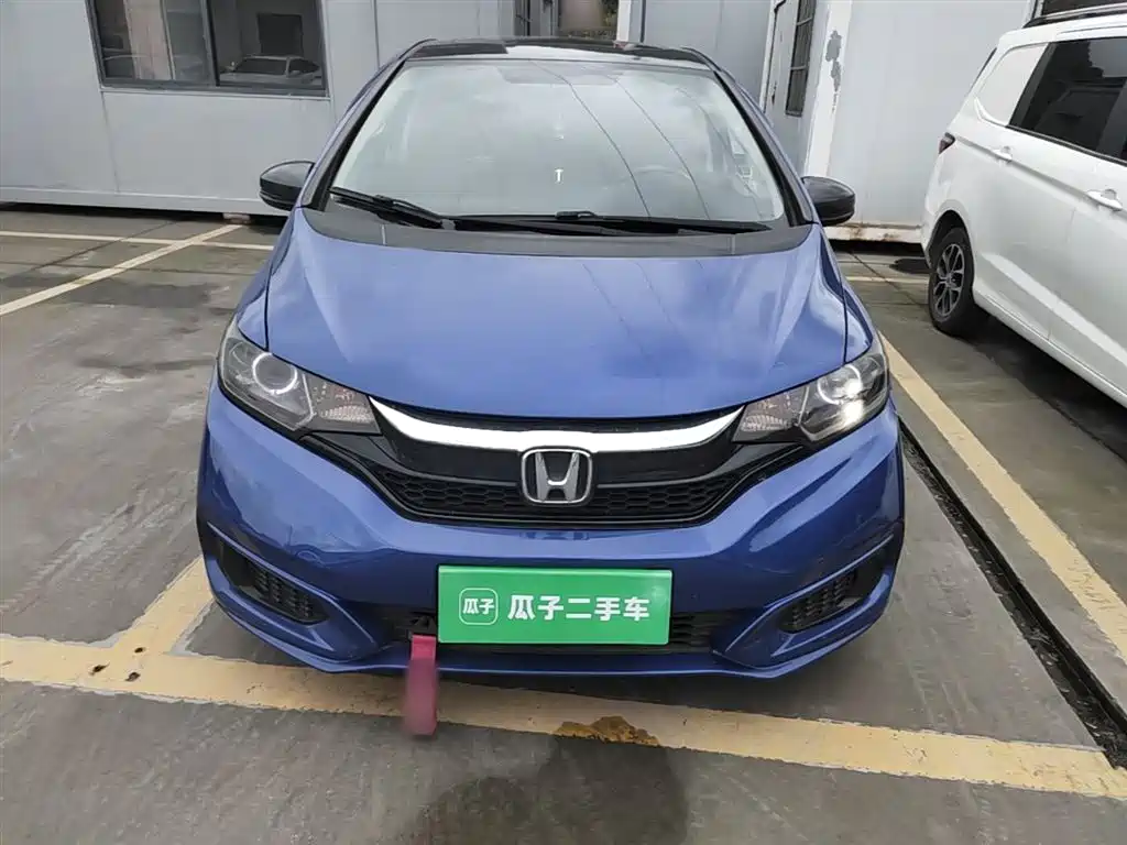 Honda Fit 2018 — фото 3