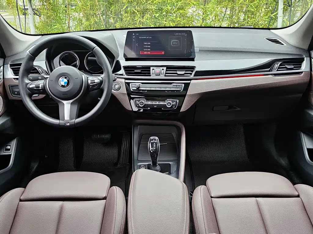 BMW X1 2021 — фото 5