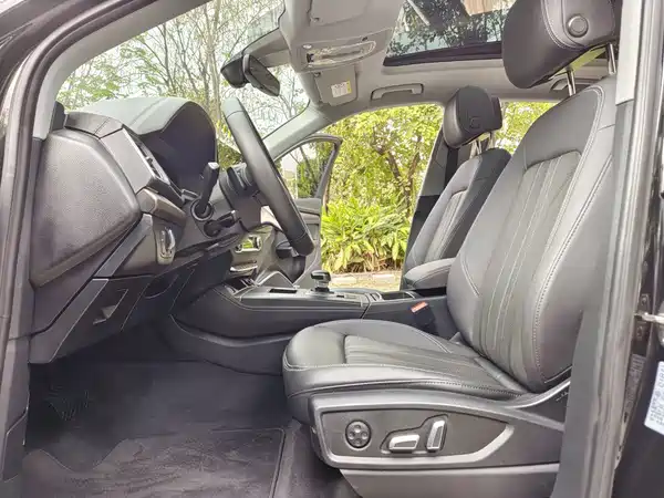 Audi Q5L 2024