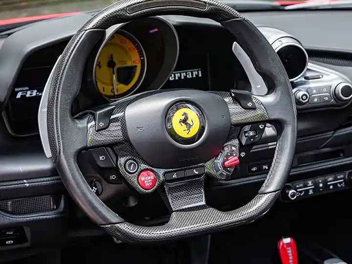 Ferrari F8 2022 — фото 10