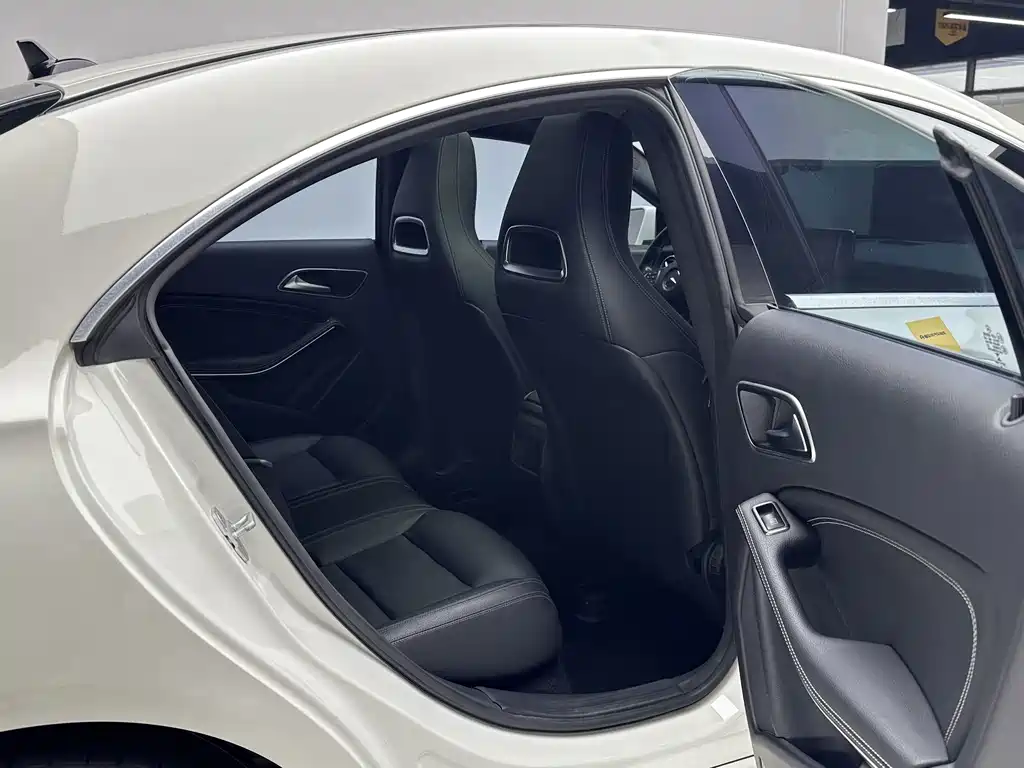 Mercedes-Benz CLA 2017 — фото 12