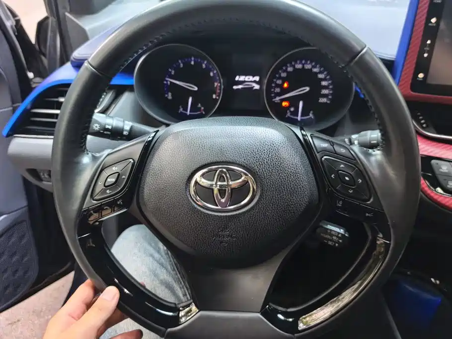 Toyota IZOA 2019 — фото 15
